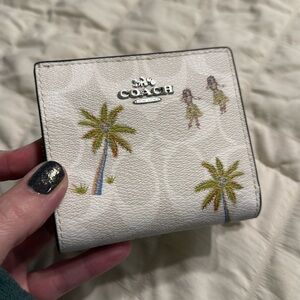 Coach Hula Snap Wallet